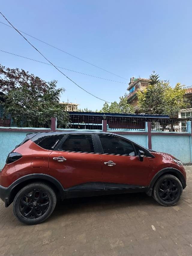 https://images10.gaadi.com/usedgaadi-sellcar/UsedCar/370eb438-f8fb-4306-9931-f2246e9a0065/fdb230be-cd46-410b-b571-d3fa3919e381.jpeg?imwidth=6400