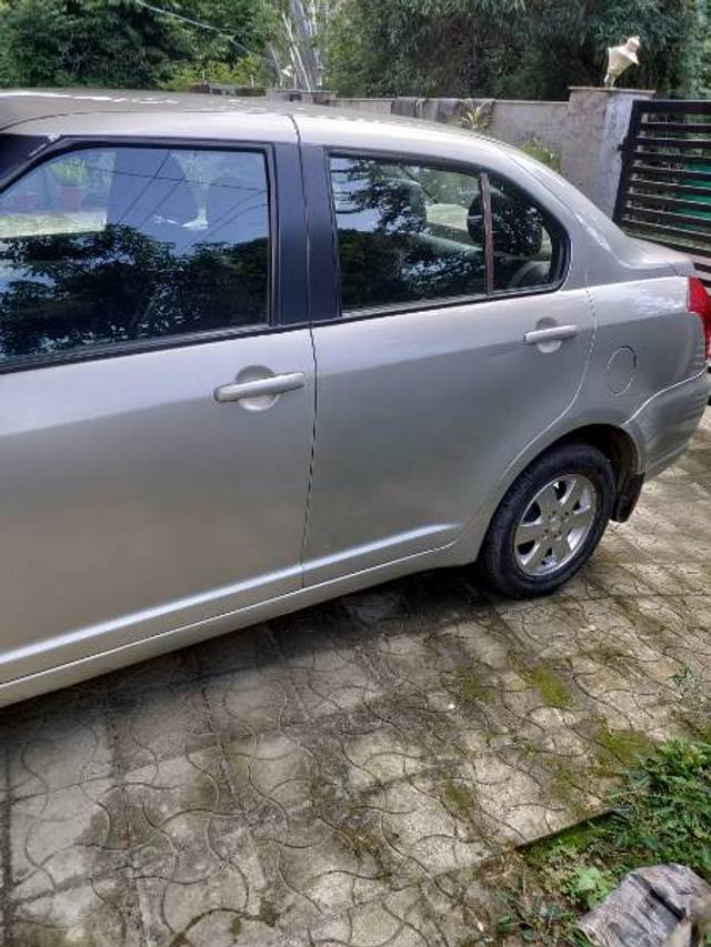 https://images10.gaadi.com/usedgaadi-sellcar/UsedCar/370fb172-b561-4edb-8a85-ede8c8e0a3c8/5947a924-f5a6-4456-a6b8-dc34b14beda4.jpg?imwidth=6402