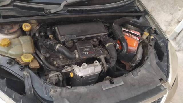 https://images10.gaadi.com/usedgaadi-sellcar/UsedCar/371c72e7-c138-4d74-aa9b-46dd7e186336/84b6b817-4fdb-4fe9-b1d0-def1ead7dd52.jpg?imwidth=6402