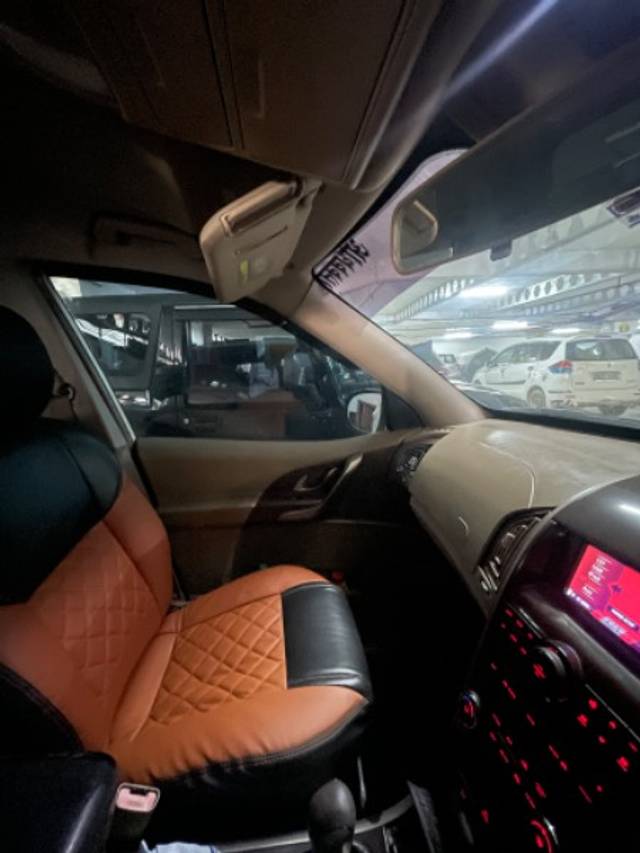 https://images10.gaadi.com/usedgaadi-sellcar/UsedCar/37388483-0ae7-4bf8-ae5c-af8891b53698/448ea613-26a7-4320-8e3b-1d91627dbe97.jpeg?imwidth=6402