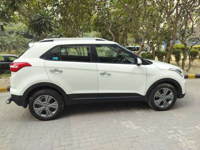 https://images10.gaadi.com/usedgaadi-sellcar/UsedCar/379fde53-b39e-4b75-bb85-55c55021a97c/810f32ad-f969-4bfa-85be-0afc80ee4b44.jpeg?imwidth=6401