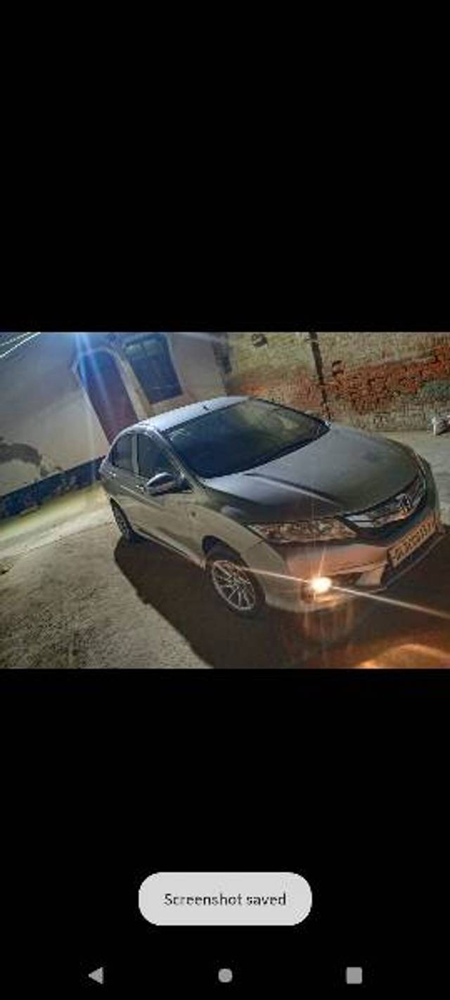 https://images10.gaadi.com/usedgaadi-sellcar/UsedCar/37bad1c5-bd69-4491-bf97-2671fb0746d8/2601e819-0a1f-4814-8014-e4fce876613a.png?imwidth=6401
