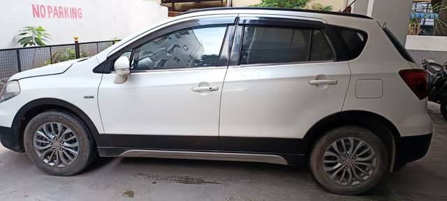 https://images10.gaadi.com/usedgaadi-sellcar/UsedCar/37dfd058-643d-4ab2-a749-0572e5caa5f8/79e25bf7-3c3c-40be-a450-227afecaac8e.jpg?imwidth=6402