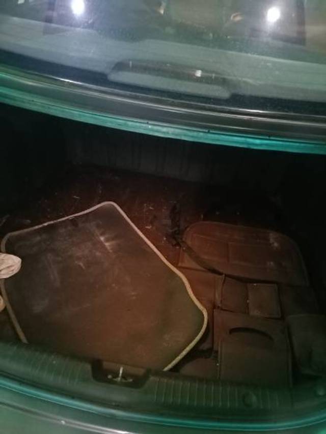 https://images10.gaadi.com/usedgaadi-sellcar/UsedCar/385f88a6-61a1-4cd4-a65f-8d33db4ebb64/d98c494d-faf6-4159-bf67-d22db07deba0.jpg?imwidth=6400