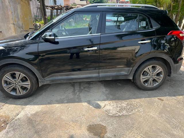 https://images10.gaadi.com/usedgaadi-sellcar/UsedCar/38692491-99c5-4c41-a4c9-d176a9204aa9/cee7df93-1b55-4087-b2b0-736f052e035b.jpeg?imwidth=6402