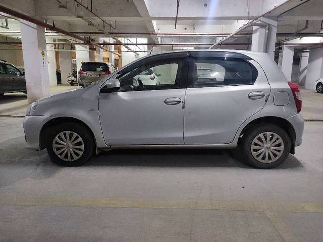 https://images10.gaadi.com/usedgaadi-sellcar/UsedCar/3887d593-84bb-449b-b69e-26fe5cc9a9f7/0a787ed3-f513-4c85-ac20-e16525c50682.jpg?imwidth=6402