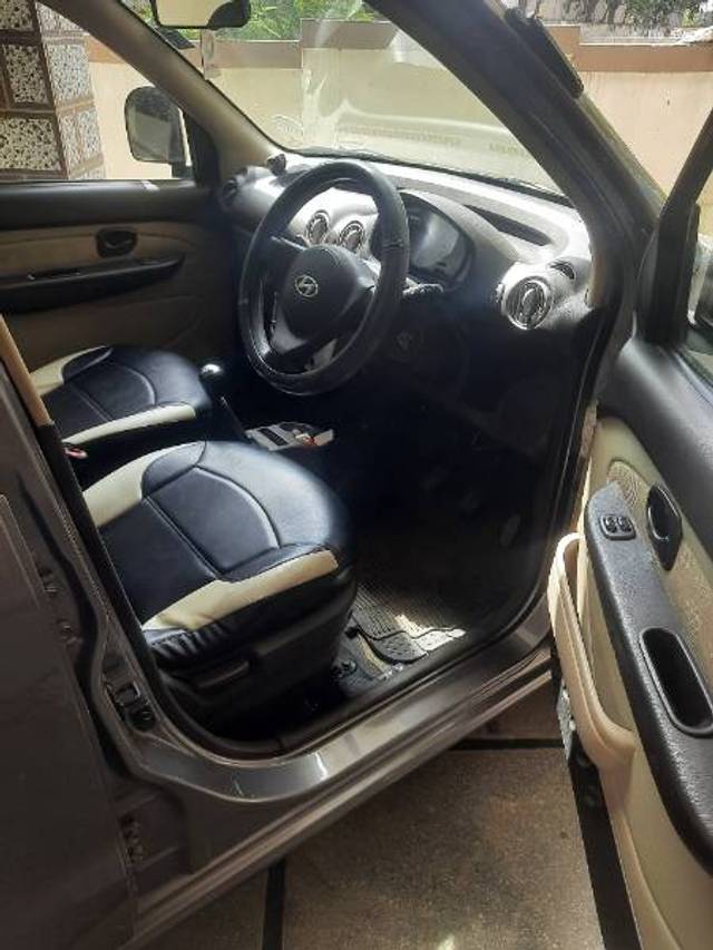 https://images10.gaadi.com/usedgaadi-sellcar/UsedCar/38c2fdc1-befe-417e-9c64-fea7d27564df/5794e7e4-8a31-4c24-b720-38099df13d11.jpg?imwidth=6402