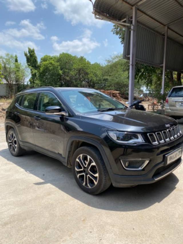 https://images10.gaadi.com/usedgaadi-sellcar/UsedCar/390b9b7b-39b5-40ff-9e13-cab439ac5d72/557db0d0-2062-44d8-8a33-d12c67cd4e8a.jpeg?imwidth=6400