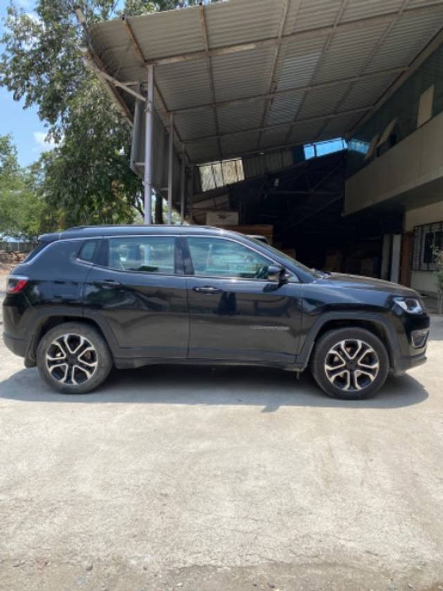 https://images10.gaadi.com/usedgaadi-sellcar/UsedCar/390b9b7b-39b5-40ff-9e13-cab439ac5d72/96dd3503-53ae-43b0-8333-e851c8163283.jpeg?imwidth=6401