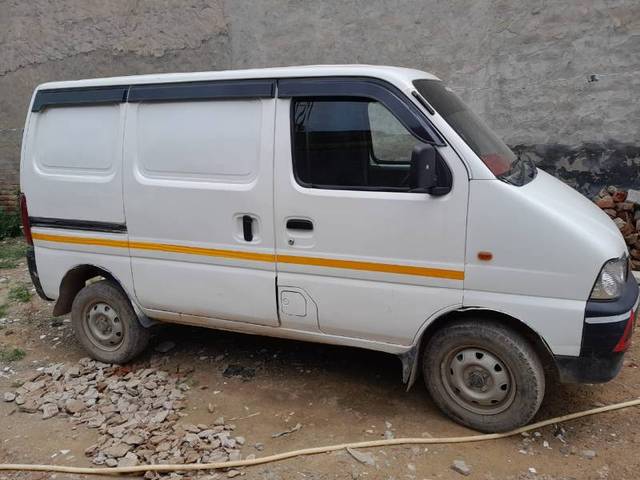 https://images10.gaadi.com/usedgaadi-sellcar/UsedCar/393c7e9d-bfb2-44b5-8b81-6704b8da11fb/9b57074b-dd99-4c7c-8fd3-3ff669ed9b66.jpeg?imwidth=6401