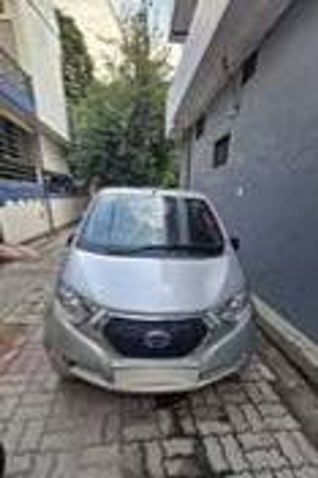 https://images10.gaadi.com/usedgaadi-sellcar/UsedCar/394f5a4d-b996-45d6-b878-cc79401741e0/15a50f1a-ebfb-4570-8eb6-4e5f3a03bbd2.jpeg?imwidth=6401