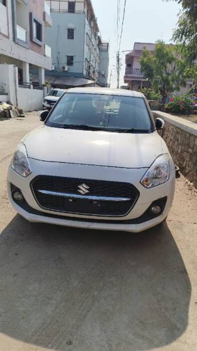 https://images10.gaadi.com/usedgaadi-sellcar/UsedCar/39873cae-3986-4941-97ae-6afe5671d506/cde085b0-e608-481b-8f7e-c6b5c8bd13c4.jpg?imwidth=6401