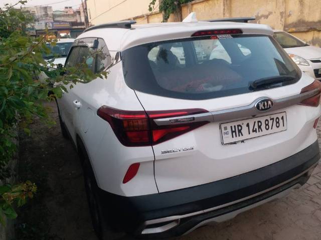 https://images10.gaadi.com/usedgaadi-sellcar/UsedCar/3a682111-c665-4626-8e65-0466cf9177e9/e75ad223-4ecb-4b46-854c-44a4bae6cdf2.jpg?imwidth=6402