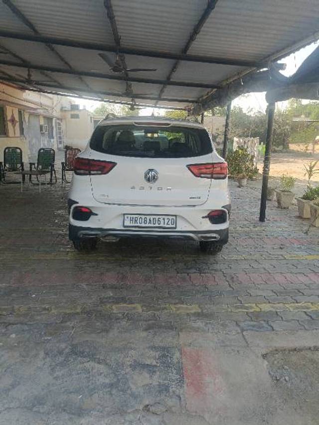 https://images10.gaadi.com/usedgaadi-sellcar/UsedCar/3a7f9327-1e4d-4ad7-818c-74a4a6e20a89/e789c26b-4cd5-450d-9498-94cd6fde0203.jpg?imwidth=6402