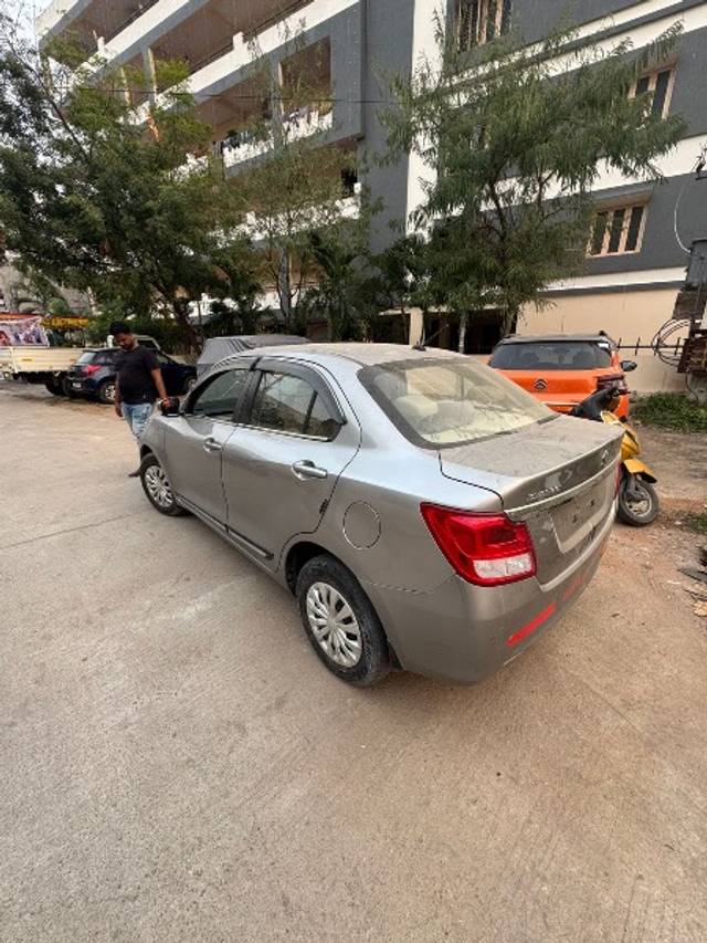 https://images10.gaadi.com/usedgaadi-sellcar/UsedCar/3a8d8865-0c65-4b6d-8b38-2f583d52b02d/f587f6ca-16b3-4986-a9df-cf18e4c4431c.jpg?imwidth=6401