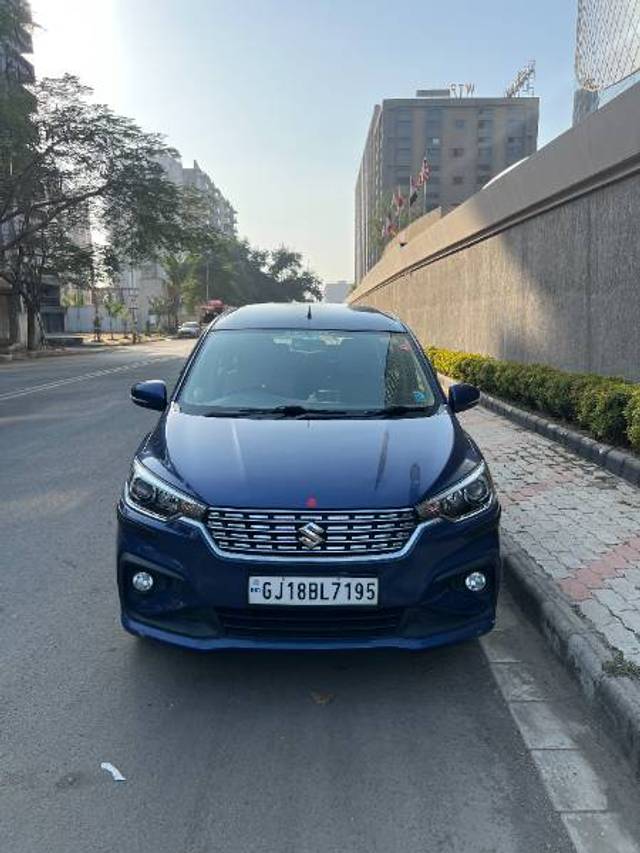 https://images10.gaadi.com/usedgaadi-sellcar/UsedCar/3a936297-e377-40f3-8ffb-58ddb5934f00/5d127d03-7639-4c71-81e2-ec2f569d5f26.JPG?imwidth=6400