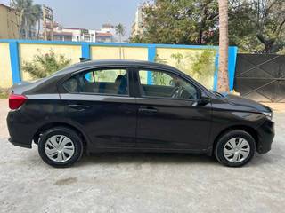 Honda Amaze 2016-2021 Honda Amaze E Petrol BSIV