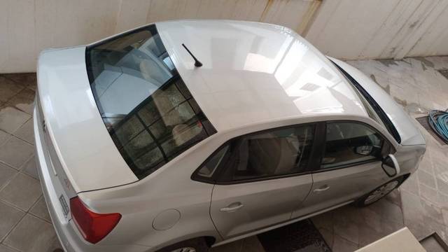 https://images10.gaadi.com/usedgaadi-sellcar/UsedCar/3b7331b0-c38b-4619-896c-8f3aabad00a4/5dda0785-0d18-447d-8ce2-052fc446b006.jpg?imwidth=6401