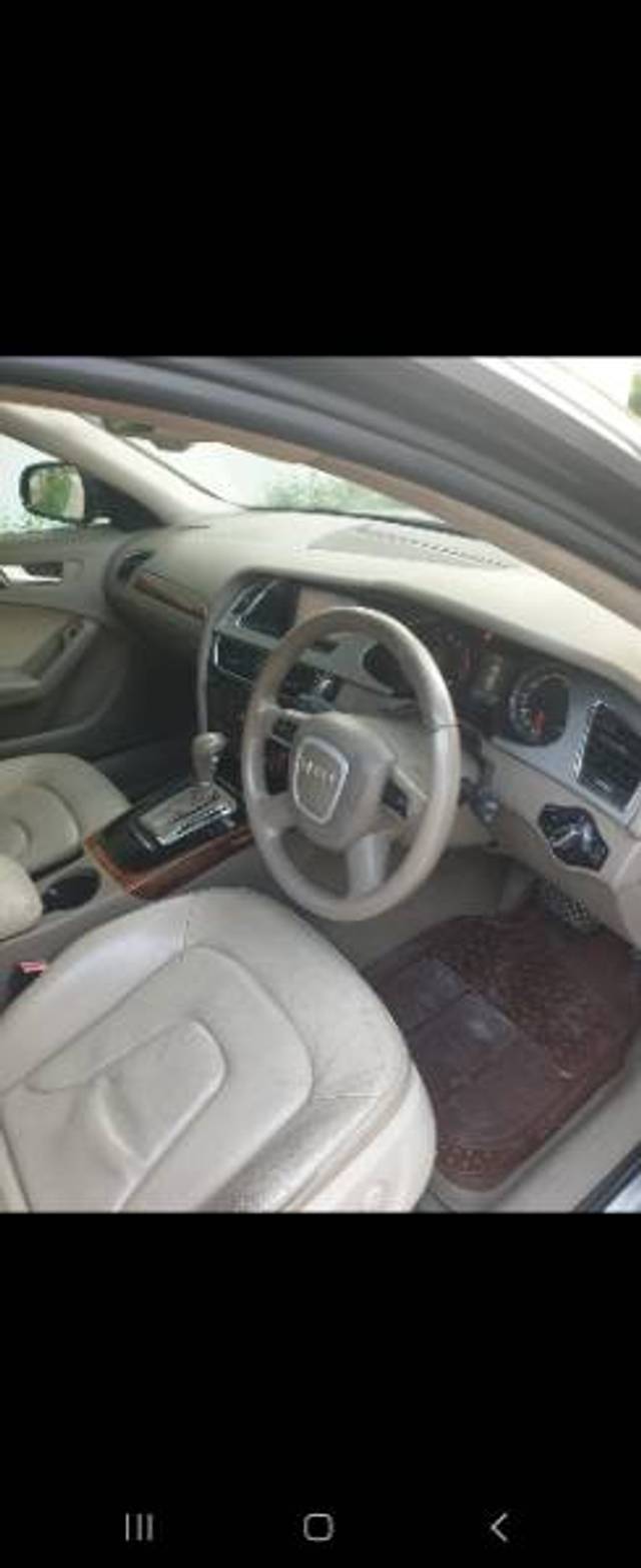 https://images10.gaadi.com/usedgaadi-sellcar/UsedCar/3bb09500-65b6-4d75-a164-b364f3dd7235/00709976-3a00-4c41-9cd6-a46873b6574d.jpg?imwidth=6402