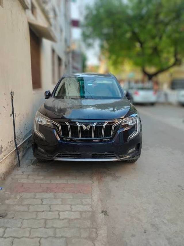 https://images10.gaadi.com/usedgaadi-sellcar/UsedCar/3bb52a10-802f-4a63-82c5-f74d1081a973/f6ff6096-3b1d-41d4-9fa4-85664c266a16.jpg?imwidth=6400