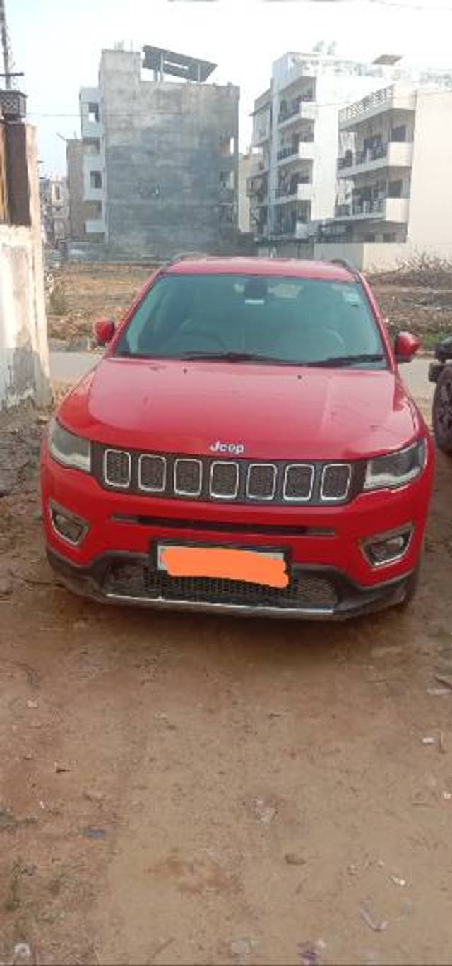 https://images10.gaadi.com/usedgaadi-sellcar/UsedCar/3bcbab28-6c7a-4a56-bc08-e8483cc9f761/d73dac52-5fef-44ec-bbe6-c6fa854dee49.jpg?imwidth=6400