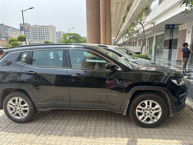 https://images10.gaadi.com/usedgaadi-sellcar/UsedCar/3be54229-229e-488a-8774-5a356a108e72/9c18cfbc-de08-4e27-89d6-526b9fe6502e.jpeg?imwidth=6401