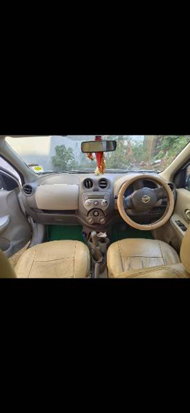https://images10.gaadi.com/usedgaadi-sellcar/UsedCar/3c02b6f4-c797-4f14-a833-1ee475d7c356/09f38a50-5236-4df8-b53d-83644b0b3f5e.jpg?imwidth=6401