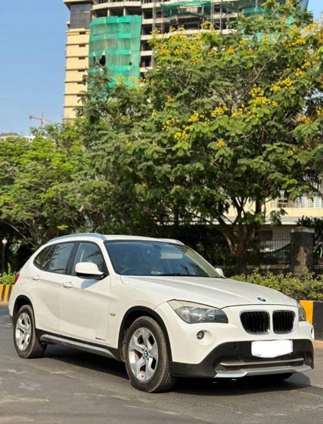 https://images10.gaadi.com/usedgaadi-sellcar/UsedCar/3c4942b3-89b4-4ffe-9bc3-f80b076c401a/ae4a4927-b058-4c20-ba1d-50fb06968dd7.jpg?imwidth=6400