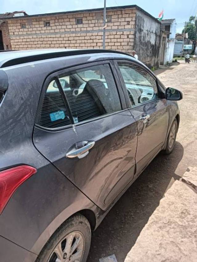 https://images10.gaadi.com/usedgaadi-sellcar/UsedCar/3cc4b155-f0c2-4461-8ca8-2a560d8b8af1/63cdbb12-95a0-4490-aeed-303dbb8c5993.jpg?imwidth=6401