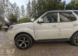 Tata Safari Storme 2012-2015 Tata Safari Storme LX