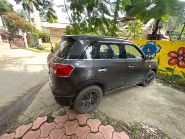 https://images10.gaadi.com/usedgaadi-sellcar/UsedCar/3d57bbff-dd36-4b02-85a6-ea0b41969f2b/ecc664c3-4e7b-4682-a68e-fc76776a2f77.jpg?imwidth=6401