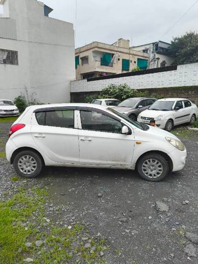 https://images10.gaadi.com/usedgaadi-sellcar/UsedCar/3d829dec-ba91-4dcc-a7d5-9a0e63eaadb5/88dcd623-067f-4c8b-abbd-06fef27ee68b.jpg?imwidth=6401