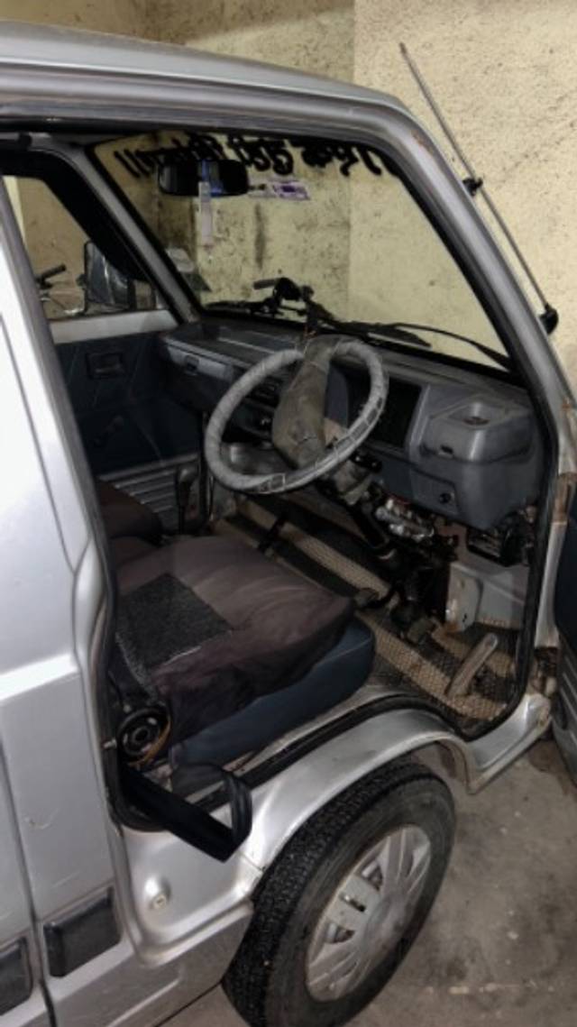 https://images10.gaadi.com/usedgaadi-sellcar/UsedCar/3d95bbe8-5f76-4934-ba17-b6b5e2cc7827/c9987412-5145-4f37-9d9b-3ef1473b1e7b.jpeg?imwidth=6401