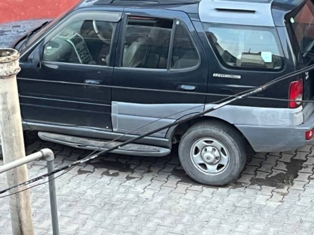 https://images10.gaadi.com/usedgaadi-sellcar/UsedCar/3dc9ab48-7eb7-4dab-8e23-e80489268d18/5736c135-b4b3-4488-b252-2fe8c5d52018.jpeg?imwidth=6402