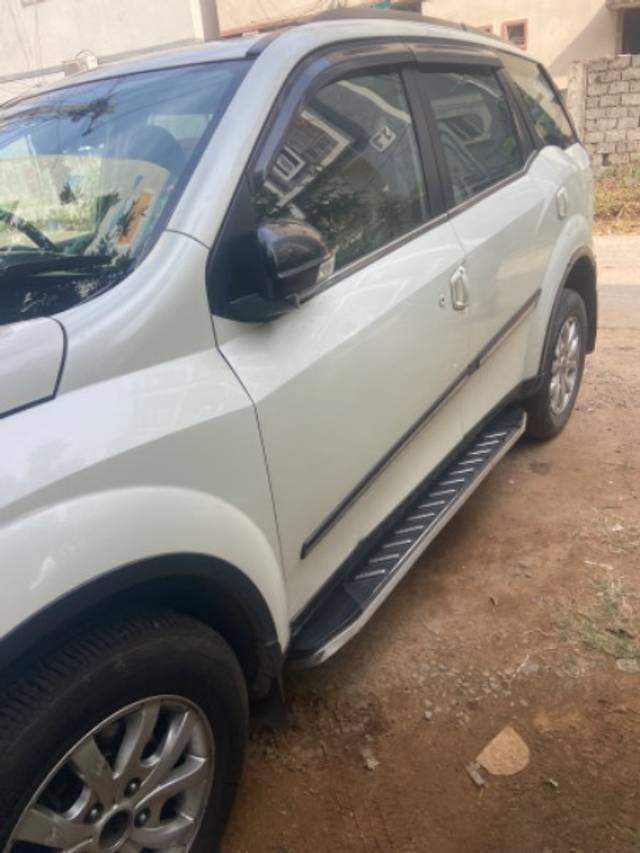 https://images10.gaadi.com/usedgaadi-sellcar/UsedCar/3deb67ec-2570-4cf8-bbf1-08b6a75c8a06/35b89483-601d-457f-987f-4a3d48566c1e.jpeg?imwidth=6400