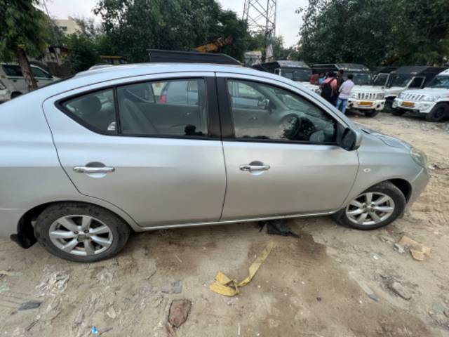 https://images10.gaadi.com/usedgaadi-sellcar/UsedCar/3e113a73-9e42-4da2-a199-ed8bb3de80c8/594051c5-1700-4db7-8335-ad33748a863c.jpeg?imwidth=6401