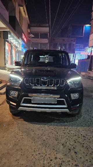 Mahindra Scorpio 2014-2022 Mahindra Scorpio S11