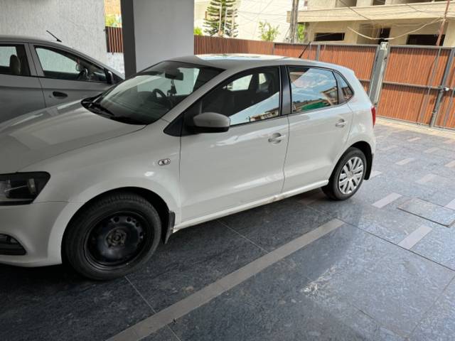 https://images10.gaadi.com/usedgaadi-sellcar/UsedCar/3e59cbe2-ea81-4e25-8bca-140531402a9f/089d97d3-1b32-47b7-b6dc-3a11d3188deb.jpeg?imwidth=6400