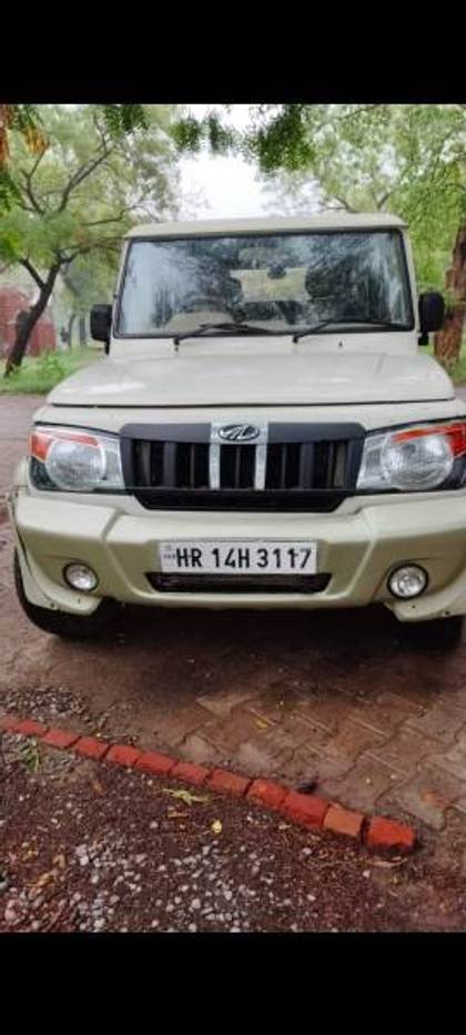 Mahindra Bolero VLX CRDe