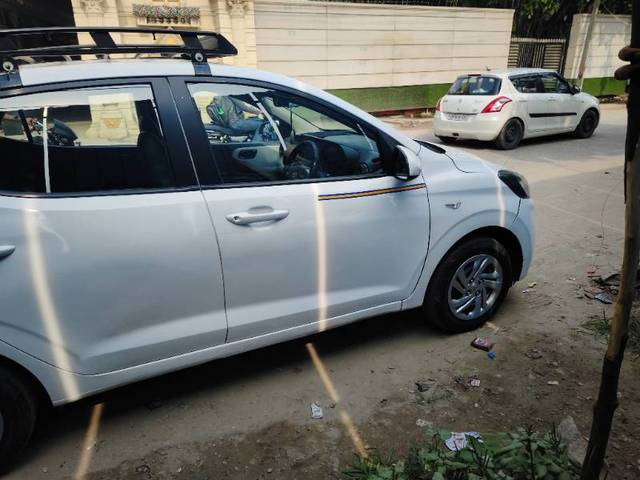 https://images10.gaadi.com/usedgaadi-sellcar/UsedCar/3ea58eb9-6670-4866-8e5a-44276c6b3b32/1df5325d-2cf9-4668-9f6a-04cf46b3a84e.jpg?imwidth=6401