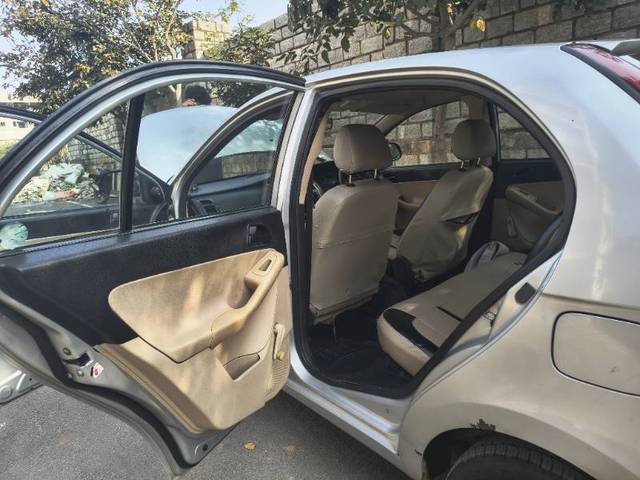 https://images10.gaadi.com/usedgaadi-sellcar/UsedCar/3ec54796-4aff-43b5-a1ce-9623c5665f85/bd298a06-7aa7-4cdf-ba81-5fdceac0af55.jpeg?imwidth=6402