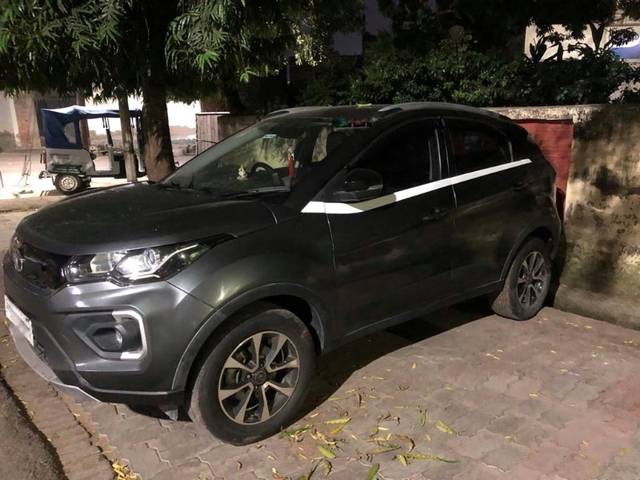 https://images10.gaadi.com/usedgaadi-sellcar/UsedCar/3efa9b2e-3a39-4b31-addc-96dbcb55a781/1213e966-456c-4ec0-bbab-981fecf77e09.jpeg?imwidth=6400
