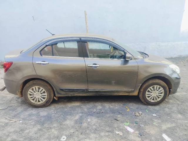 https://images10.gaadi.com/usedgaadi-sellcar/UsedCar/3efc6048-8ed7-4856-adcc-d2072de137ed/8494b0d6-106a-4bcd-a579-61cc92d6e3f7.jpg?imwidth=6401