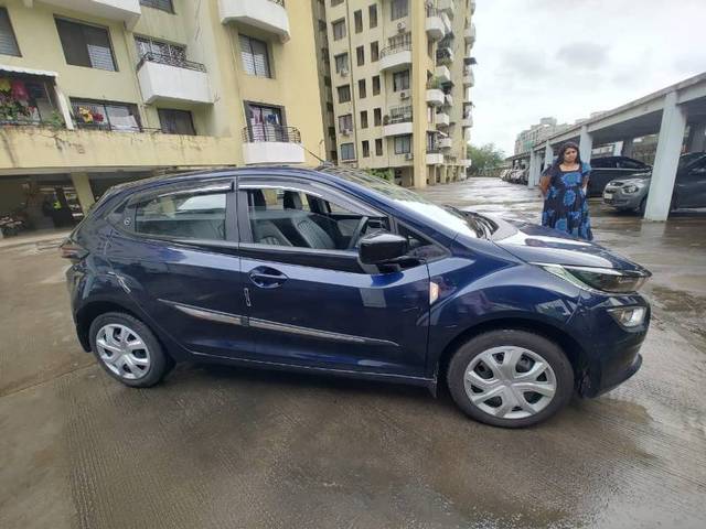 https://images10.gaadi.com/usedgaadi-sellcar/UsedCar/3f054b21-d052-4d0a-9616-e61a9277381f/a8d07ef9-7570-41da-a93a-513029656771.jpg?imwidth=6400