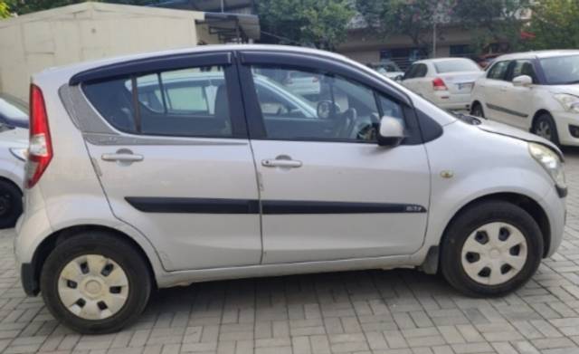 https://images10.gaadi.com/usedgaadi-sellcar/UsedCar/3f128ed7-6ec9-4605-b42a-1320c4b12492/cf6eb54f-173f-466e-b3cc-e3b1c7c87397.jpg?imwidth=6400