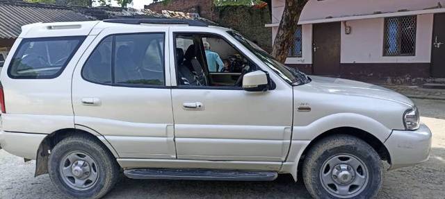 https://images10.gaadi.com/usedgaadi-sellcar/UsedCar/3f247646-a2d9-47ce-9da6-0a39c5eacddb/32600d75-05aa-4092-87d6-5c387f999d5c.jpg?imwidth=6401