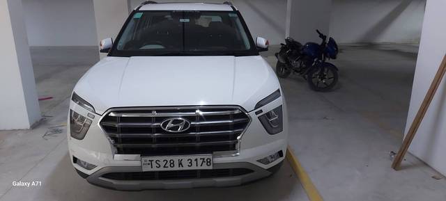 https://images10.gaadi.com/usedgaadi-sellcar/UsedCar/3f255dfb-01a7-480d-9527-28a0527b2e45/dc146087-a47f-4a4d-9960-7770826ab24e.jpg?imwidth=6400
