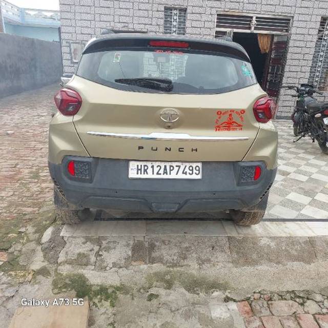 https://images10.gaadi.com/usedgaadi-sellcar/UsedCar/3f485f51-36b5-43eb-baef-8b9a6e6dde17/f135c456-2a4f-4ec5-ba53-f41cb0403bf0.jpg?imwidth=6400