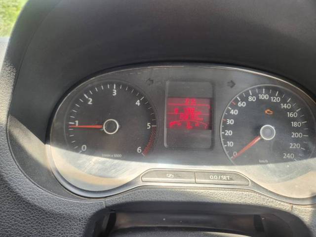 https://images10.gaadi.com/usedgaadi-sellcar/UsedCar/3fe41550-4319-484a-8895-2a626d896bec/60024dc7-97fe-4734-b877-fc68463db540.jpg?imwidth=6402