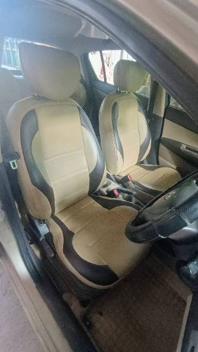 https://images10.gaadi.com/usedgaadi-sellcar/UsedCar/3ff11a21-25d2-44f6-8435-eb39b0bafe98/9aea218a-2db4-48f9-b36d-56b978d33750.jpg?imwidth=6401